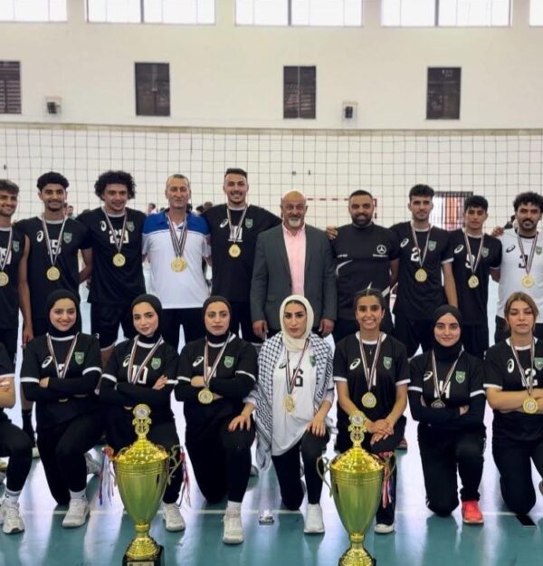 الأردنية تتربع على عرش الجامعات الأردنية بكرة الطائرة