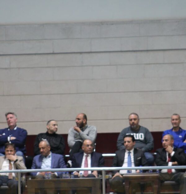 تحت رعايه الاستاذه الدكتوره سلام خالد المحادين رئيسه جامعه الشرق الاوسط رئيسه الاتحاد الرياضي للجامعات الاردنيه تم اليوم إعلان اختتام بطولة كرة اليد طلاب وطالبات