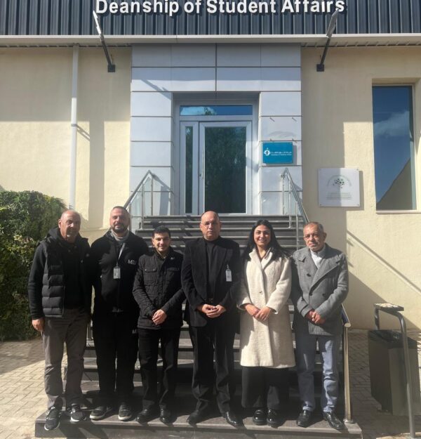 وفد من اللجنه الأولمبية يزور مقر الاتحاد الرياضي للجامعات الاردنيه في جامعه الشرق الاوسط